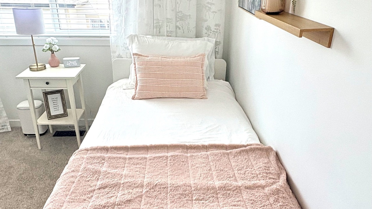 Photo of Bedroom in Southeast Calgary