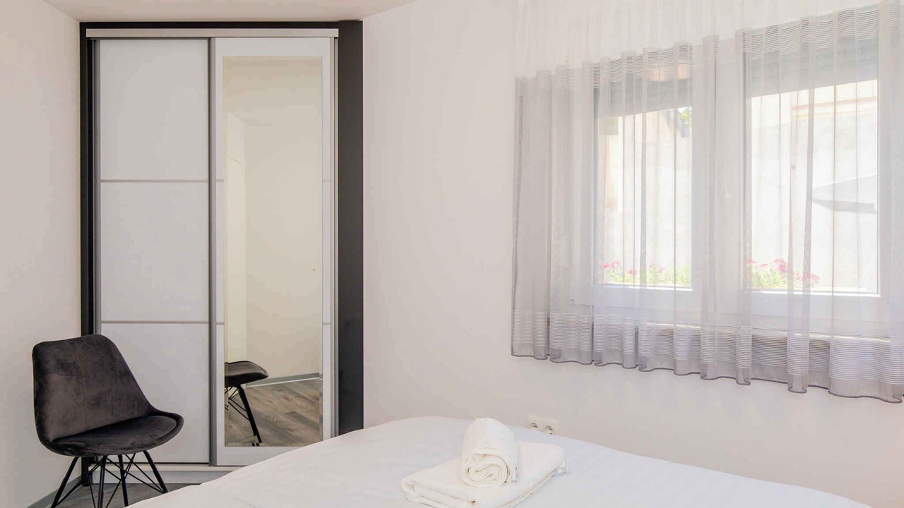 Photo of Bedroom in Salatic