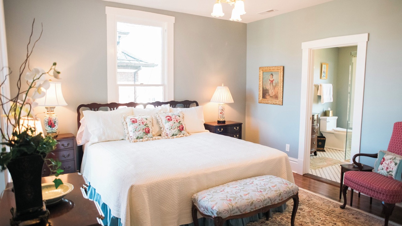 Photo of Bedroom in Millersburg