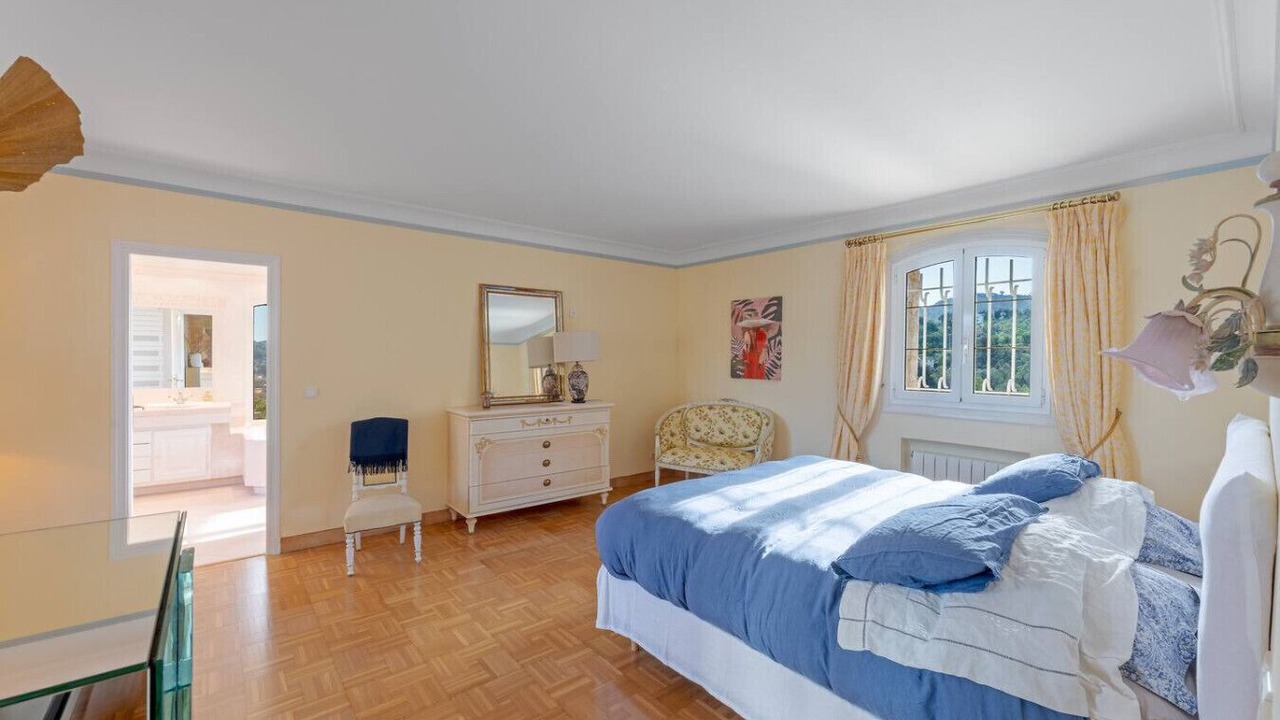 Photo of Bedroom in Pegomas