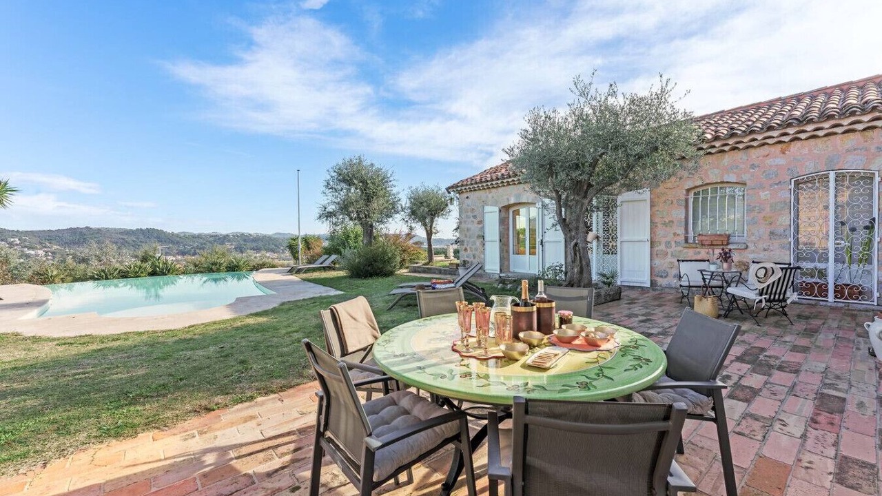 Photo of Outdoor in Pegomas