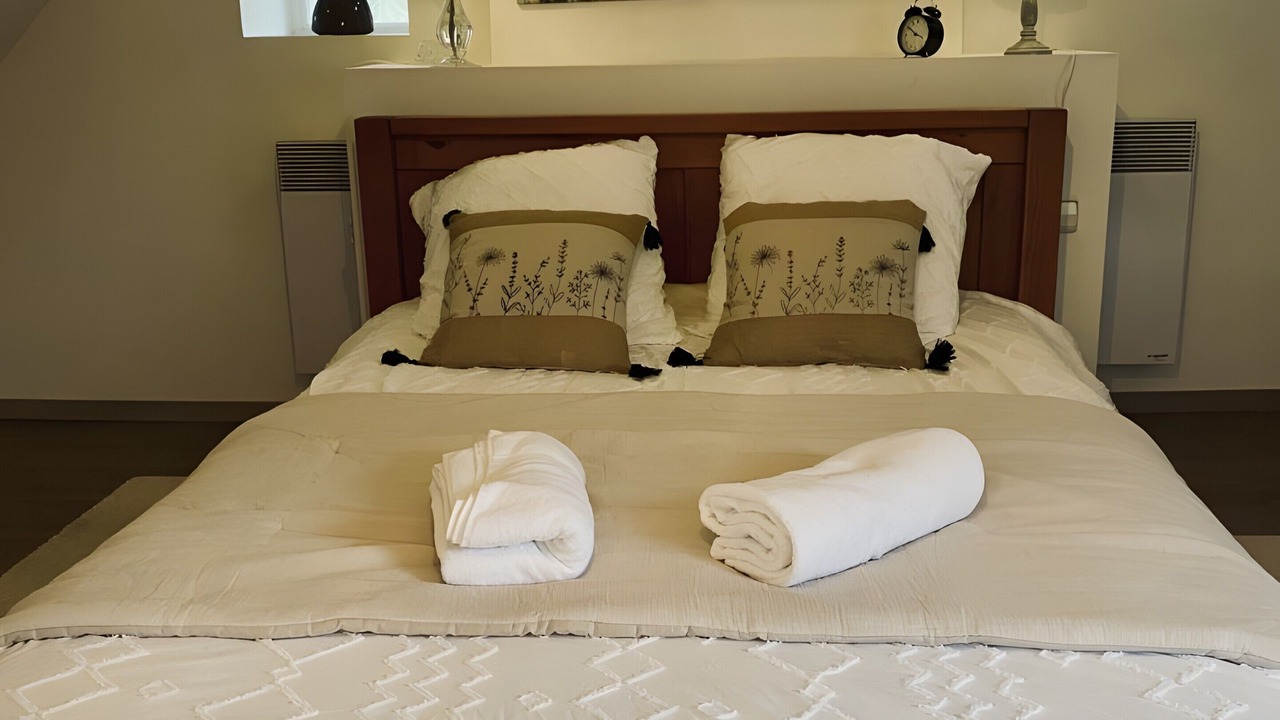 Photo of Bedroom in La Chapelle-Janson