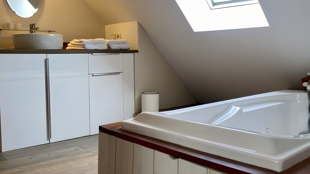 Photo of Bathroom in La Chapelle-Janson