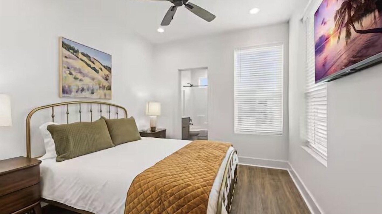 Photo of Bedroom in Lafayette