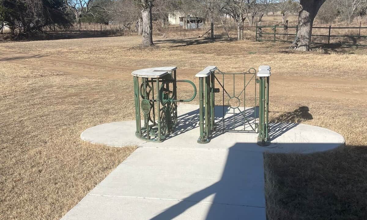 Photo of Outdoor in Johnson City