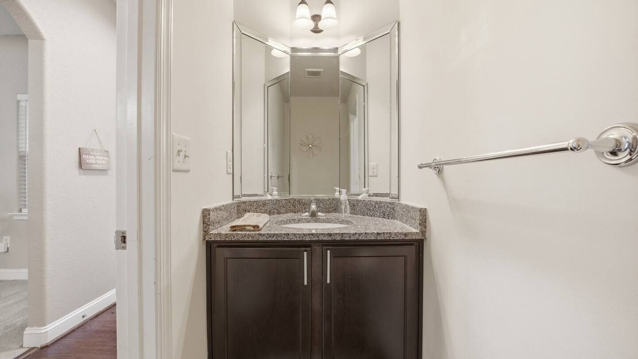 Photo of Bathroom in Norfolk - Virginia Beach