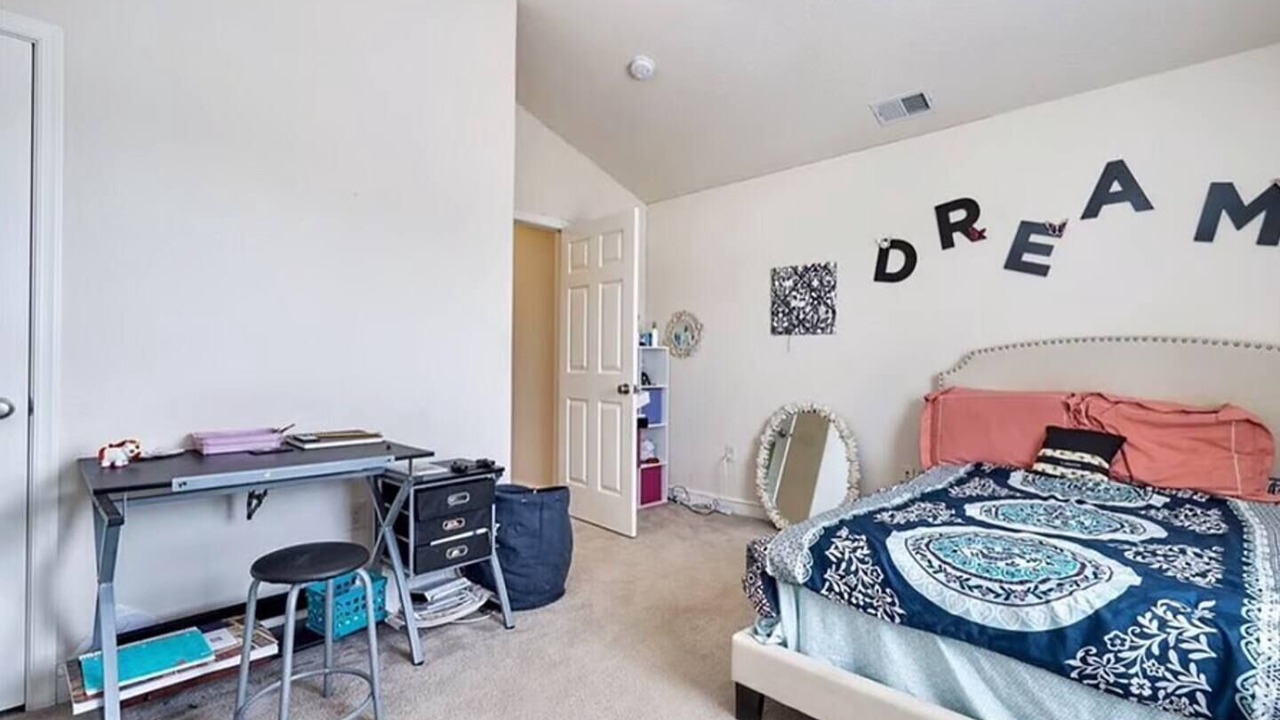 Photo of Bedroom in Norfolk - Virginia Beach
