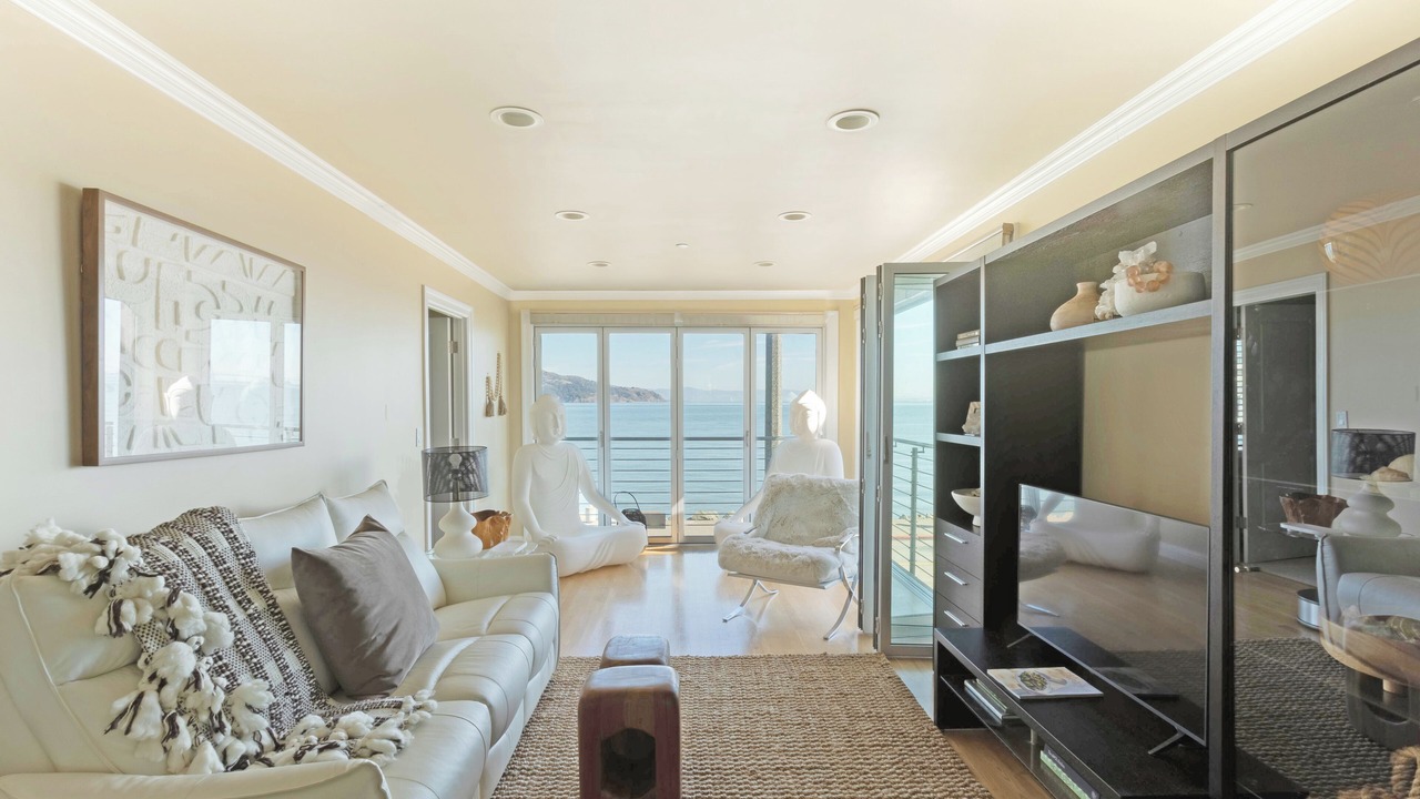 Photo of Livingroom in Sausalito