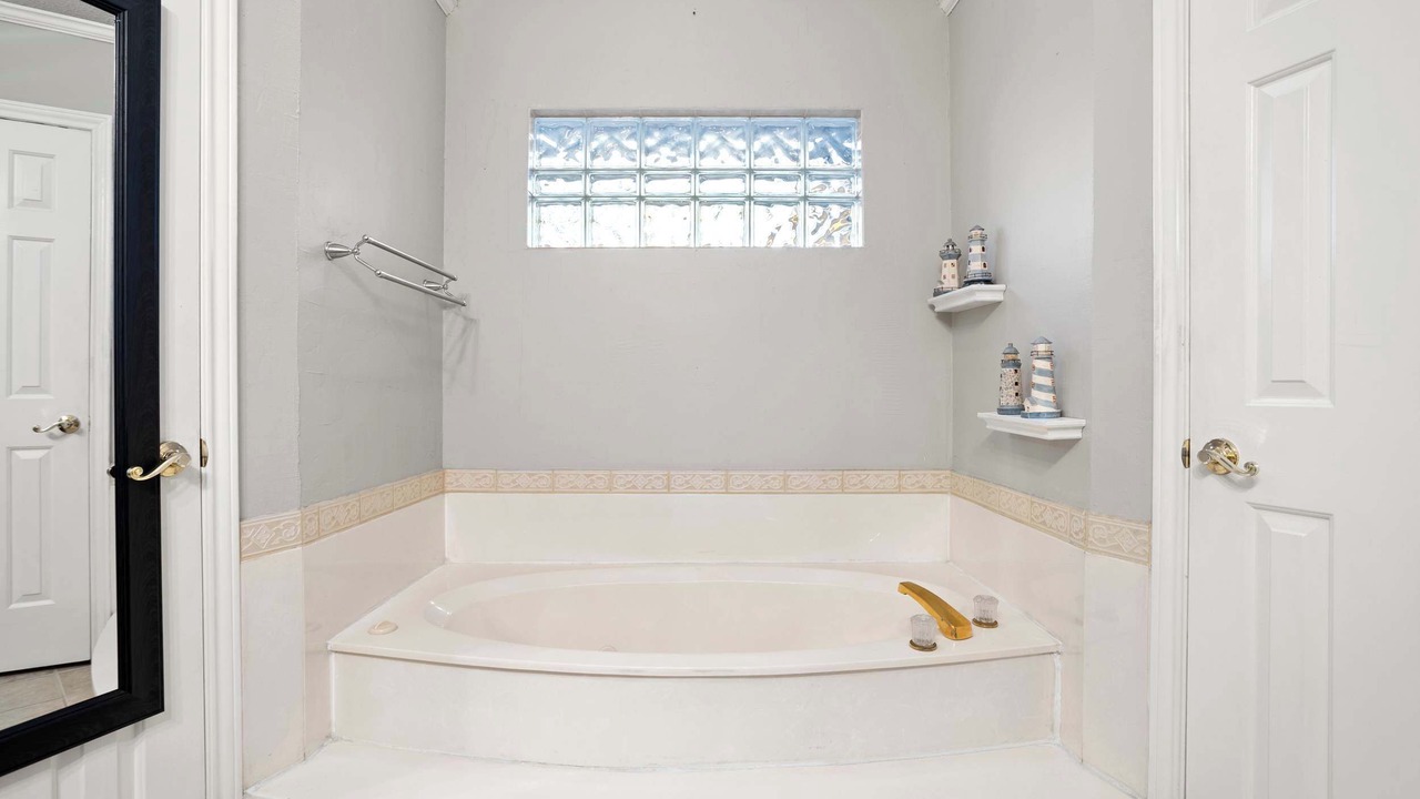 Photo of Bathroom in DeSoto