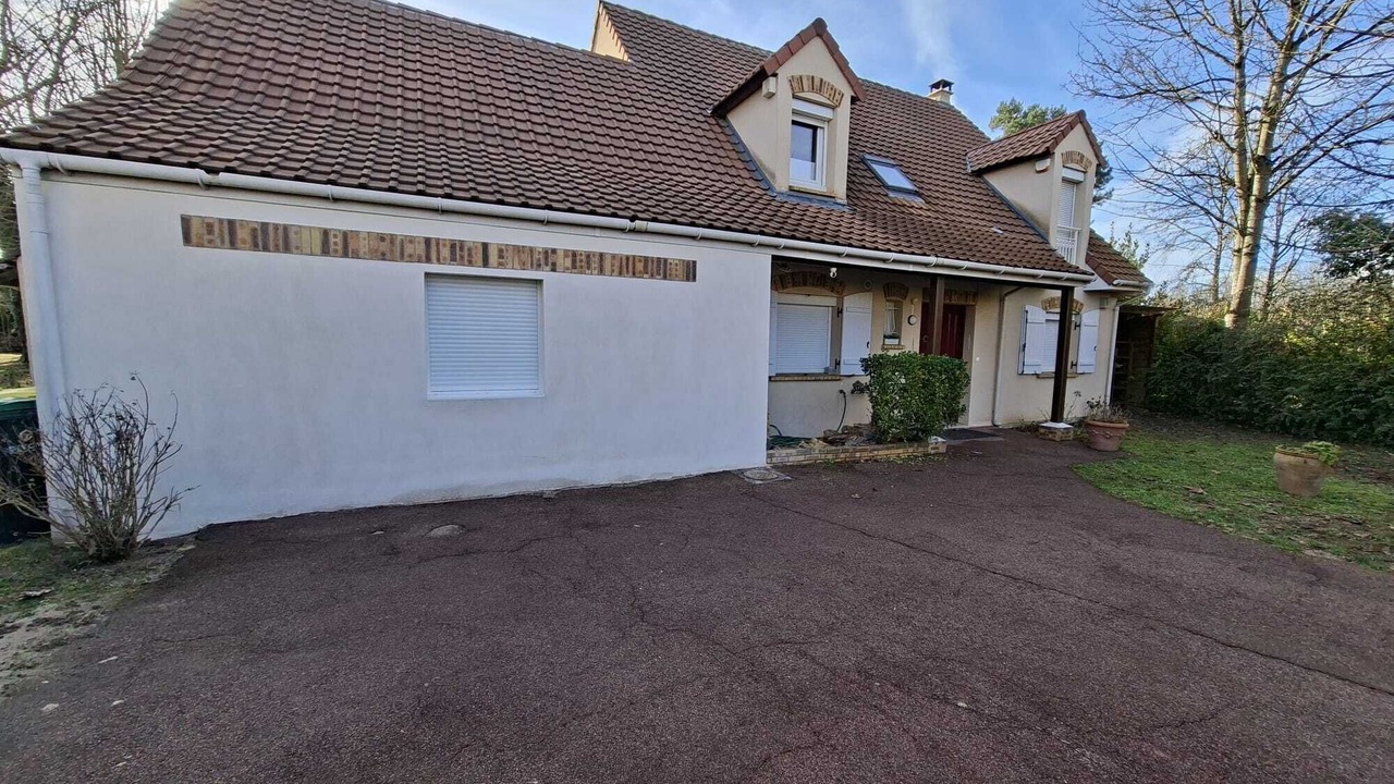 Photo of Outdoor in Mandres-les-Roses