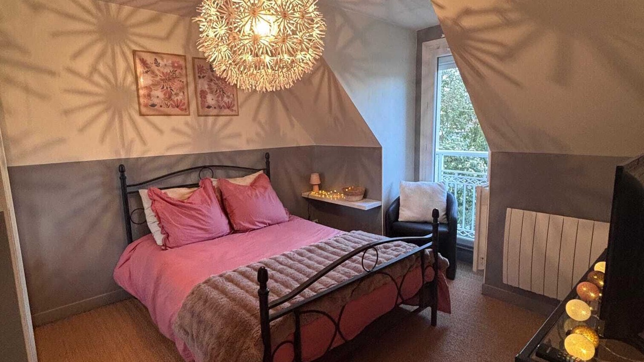 Photo of Bedroom in Mandres-les-Roses