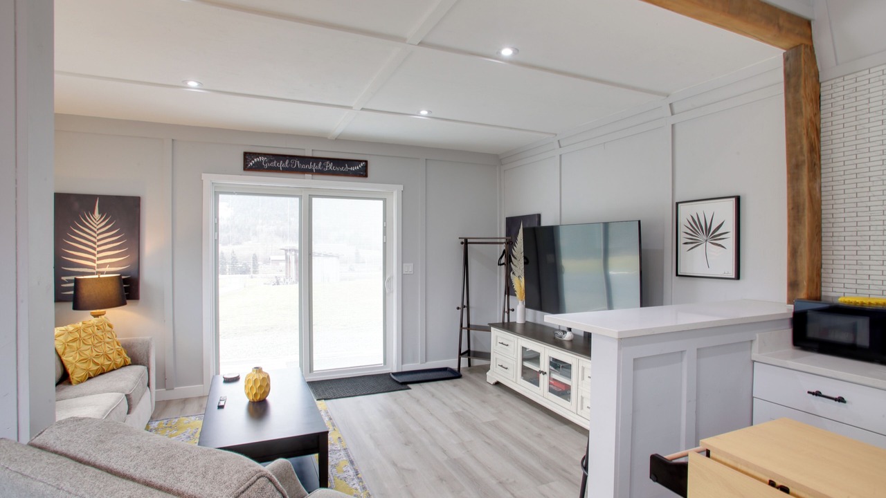 Photo of Livingroom in Athol