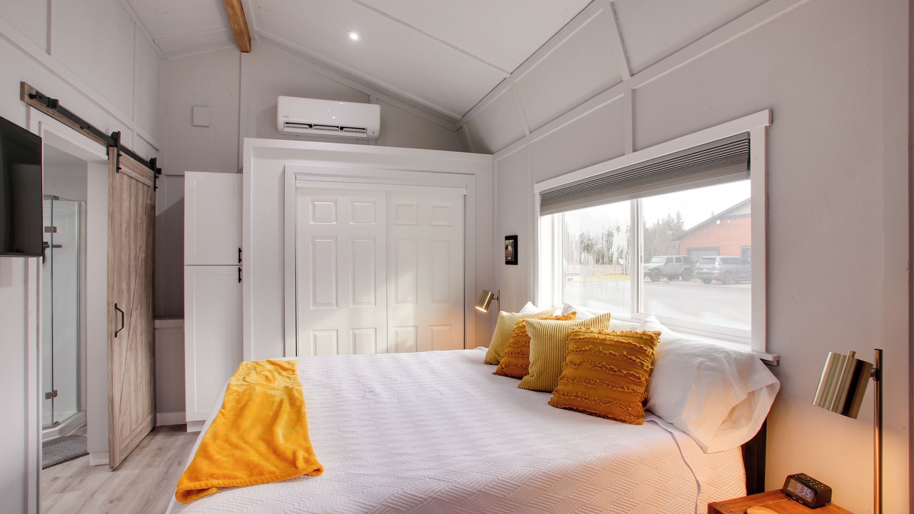 Photo of Bedroom in Athol