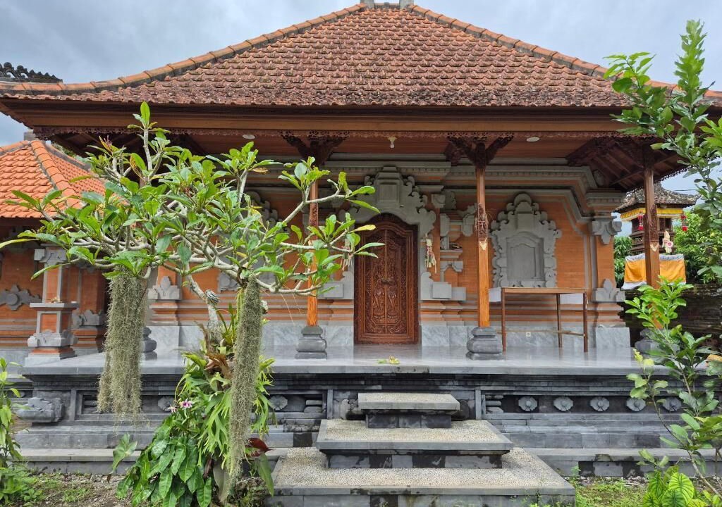 Photo of Outdoor in Selat