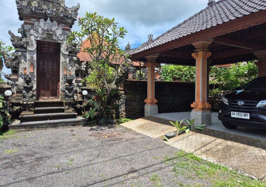 Photo of Outdoor in Selat