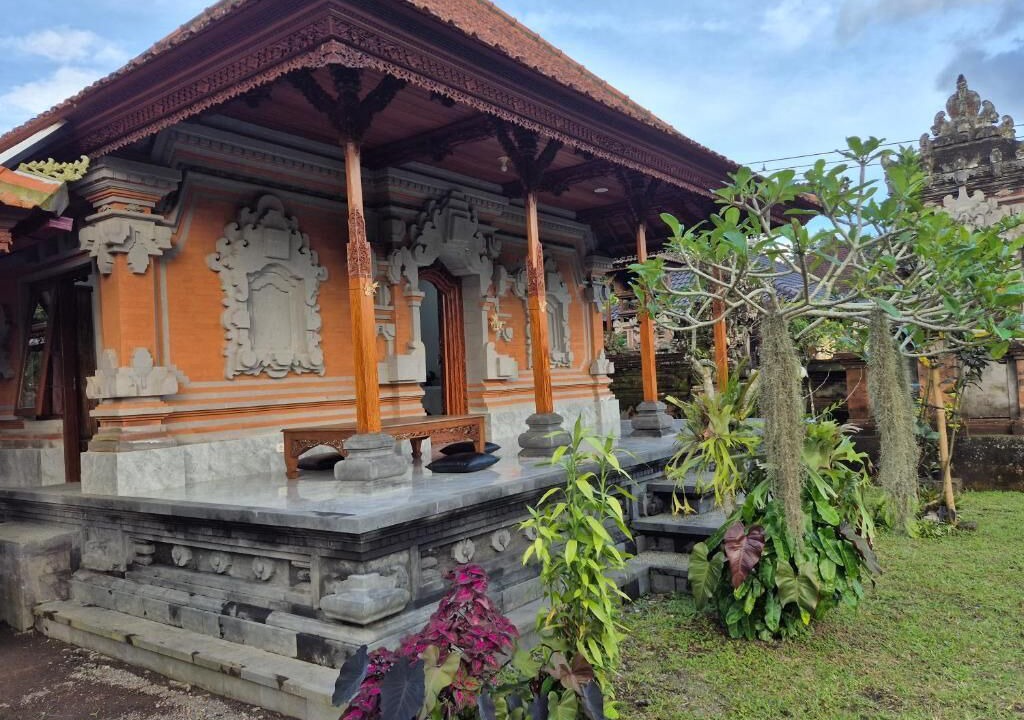 Photo of Outdoor in Selat