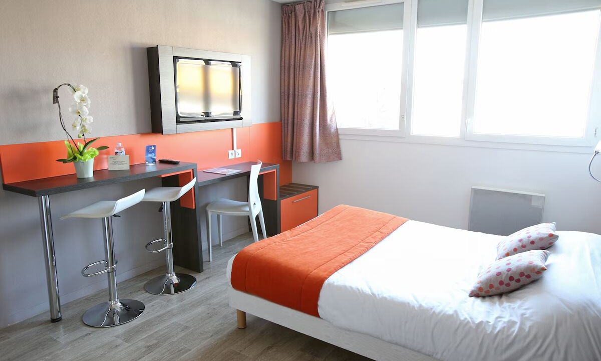 Photo of Bedroom in Chevilly-Larue