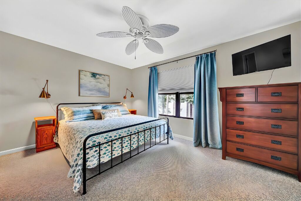 Photo of Bedroom in North Shore