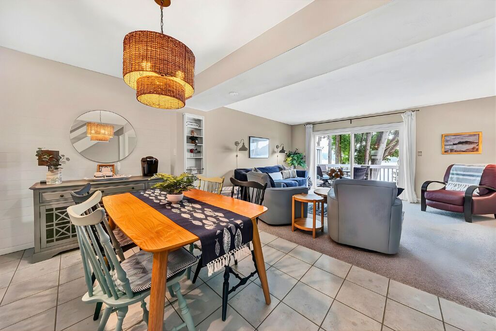 Photo of Livingroom in North Shore