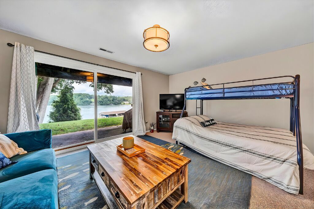 Photo of Bedroom in North Shore