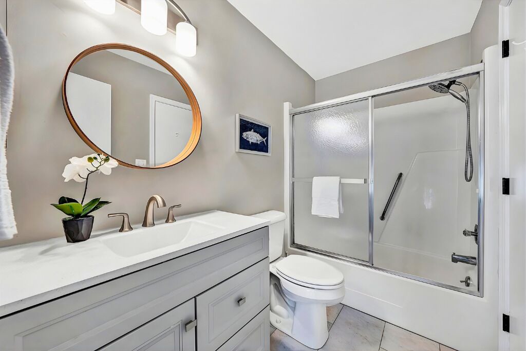 Photo of Bathroom in North Shore