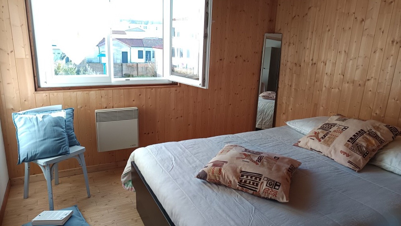 Photo of Bedroom in Notre-Dame-de-Monts