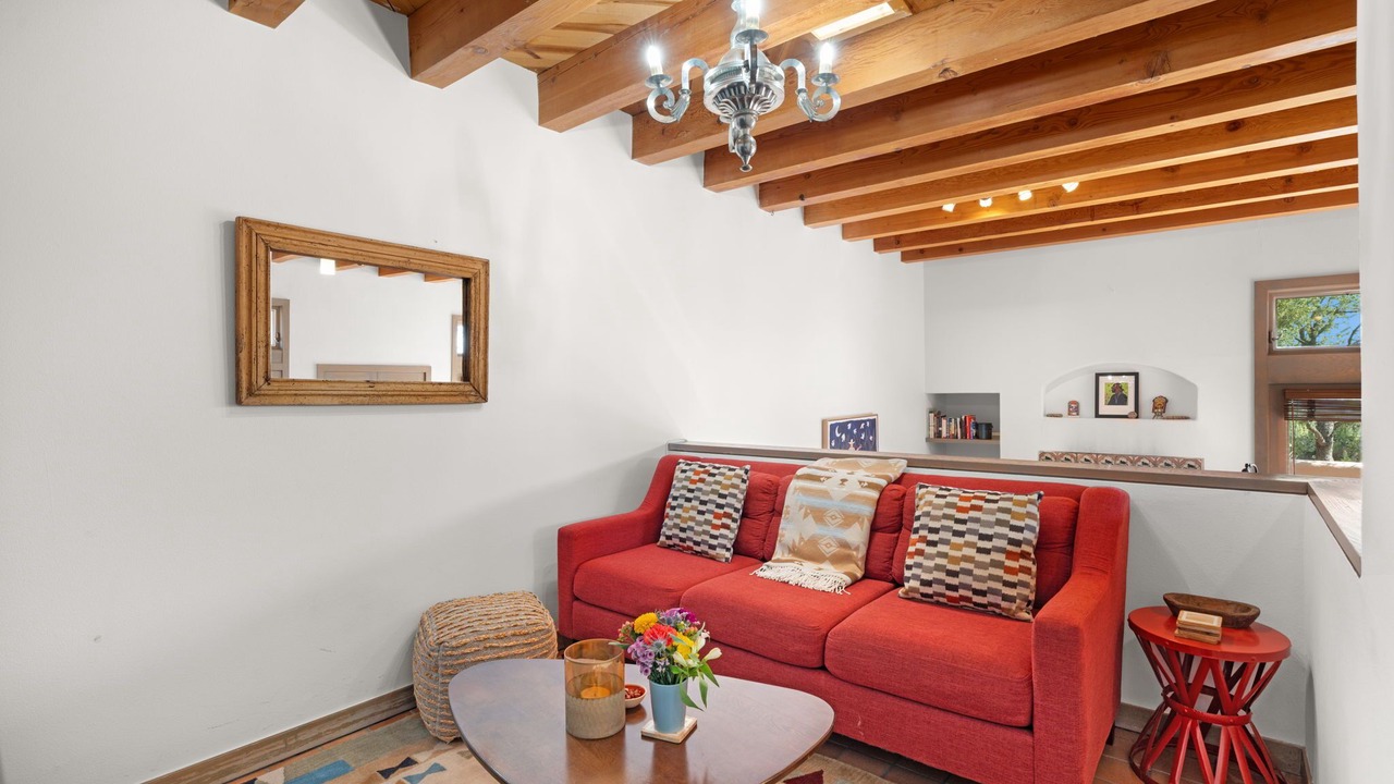 Photo of Livingroom in Nambe Pueblo
