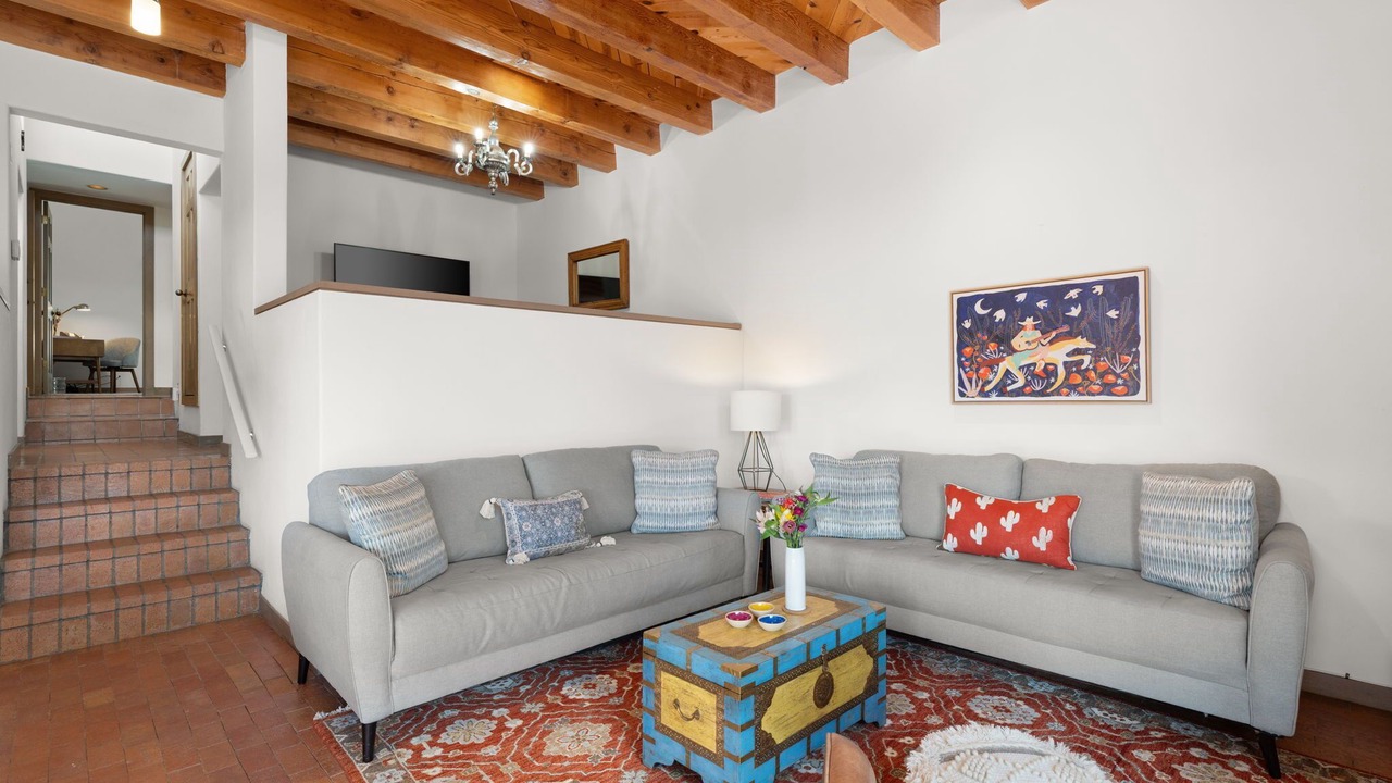 Photo of Livingroom in Nambe Pueblo
