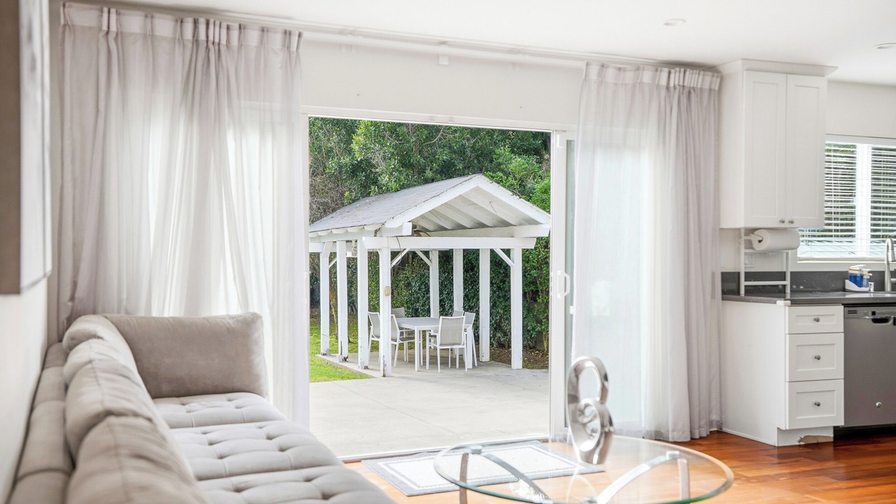 Photo of Livingroom in Pasadena