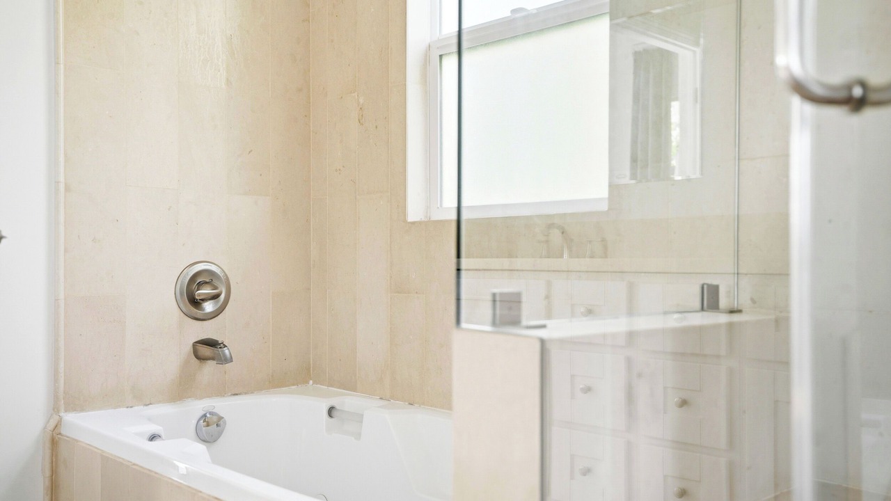 Photo of Bathroom in Pasadena