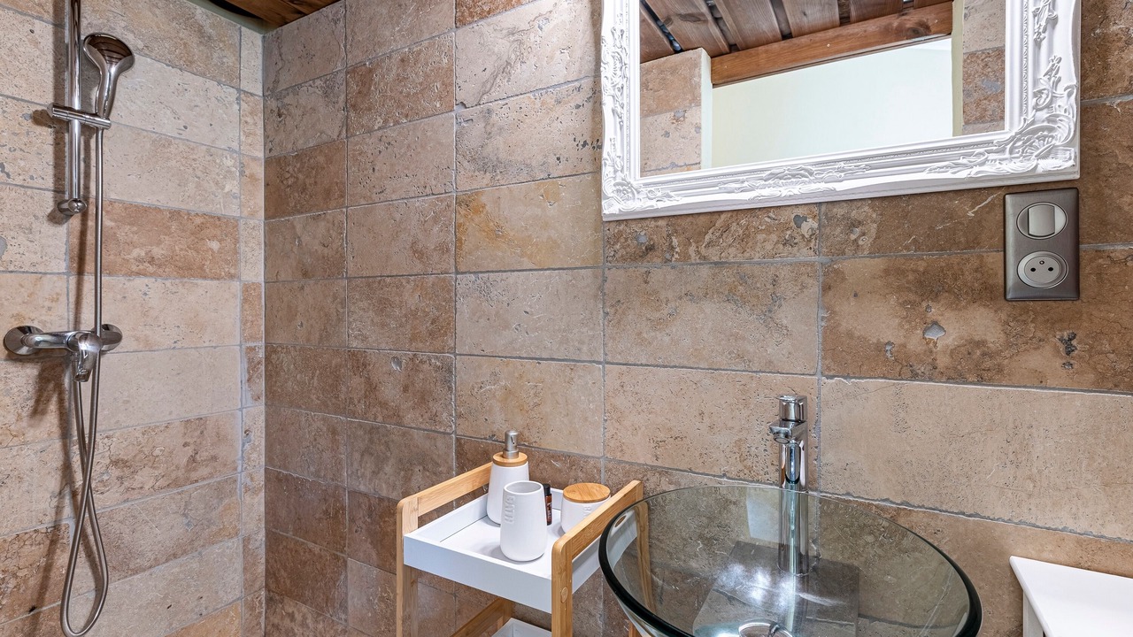 Photo of Bathroom in Sari-Solenzara