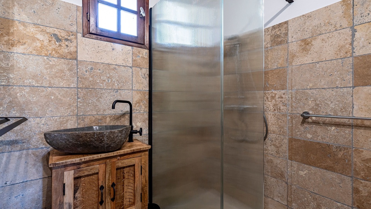 Photo of Bathroom in Sari-Solenzara