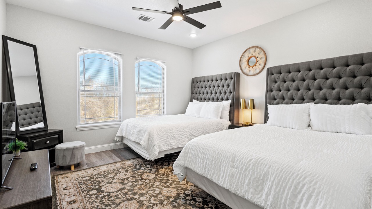 Photo of Bedroom in Grand Prairie