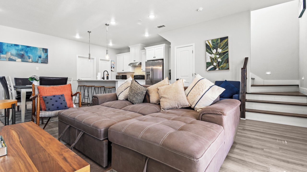 Photo of Livingroom in Grand Prairie