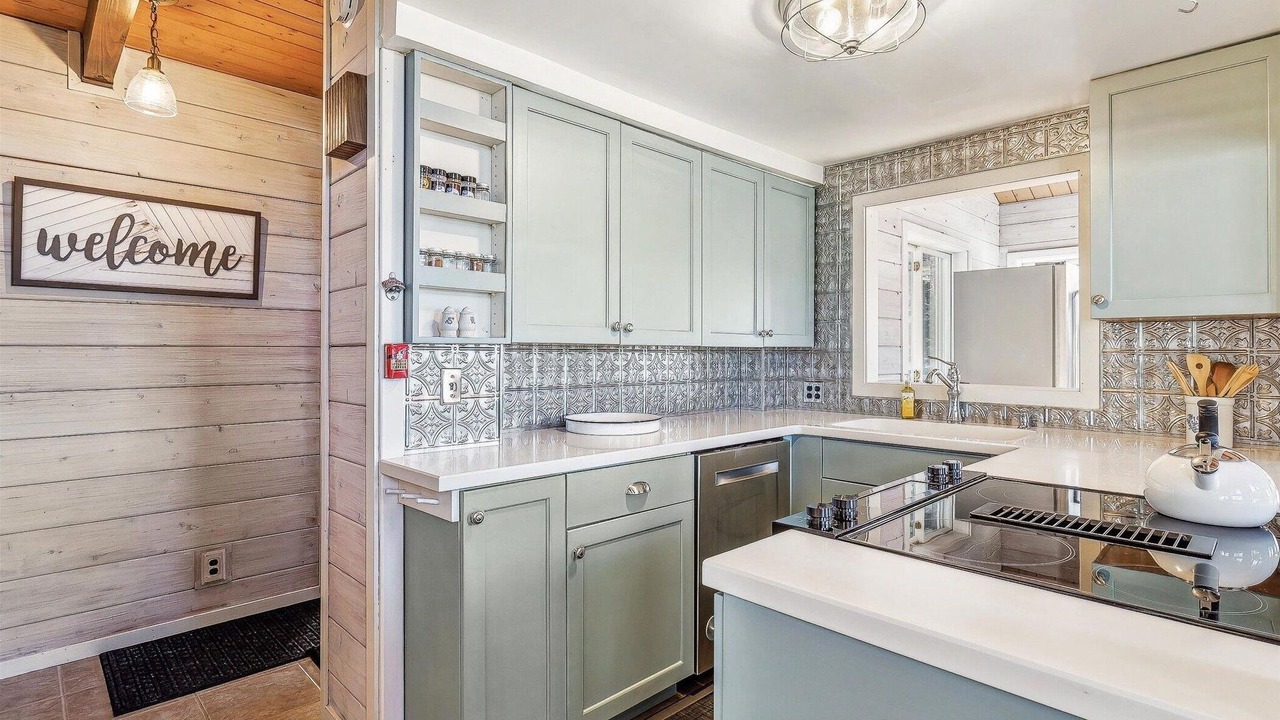 Photo of Kitchen in Lamoine