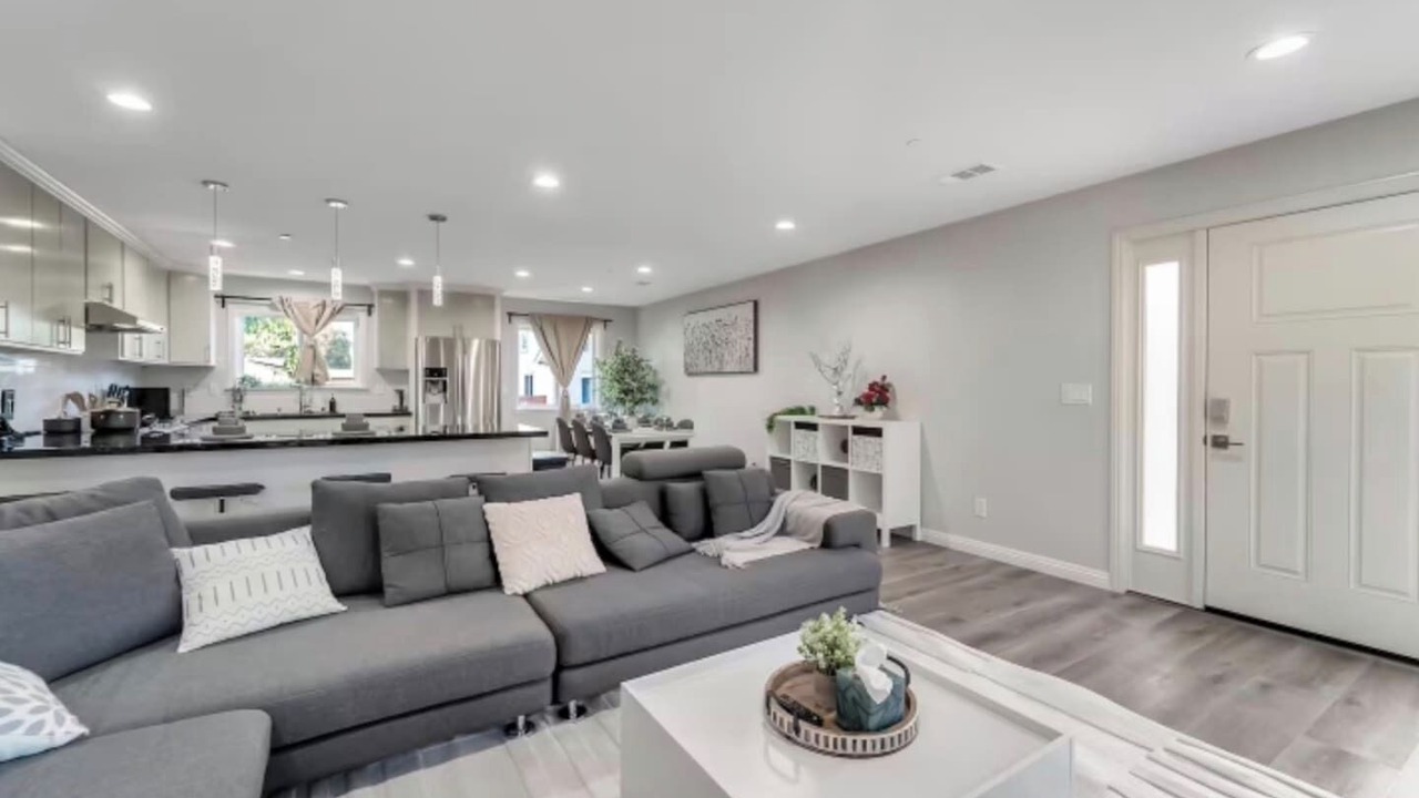 Photo of Livingroom in San Jose