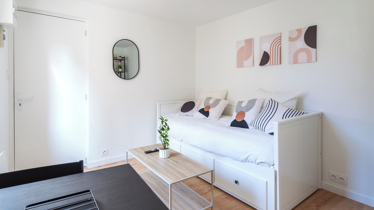 Photo of Bedroom in Centre-ville rive gauche