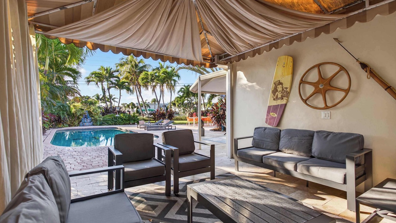 Photo of Outdoor in Imperial Point