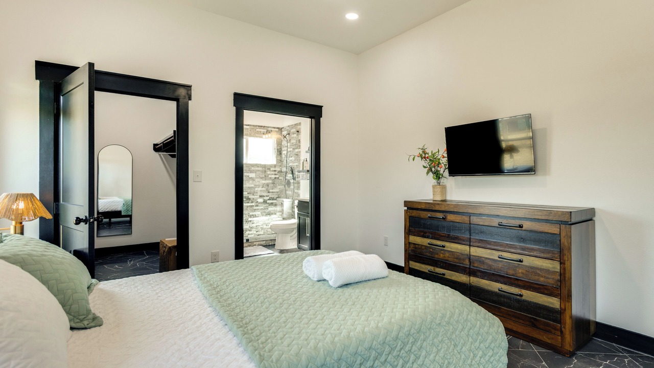 Photo of Bedroom in Somerville