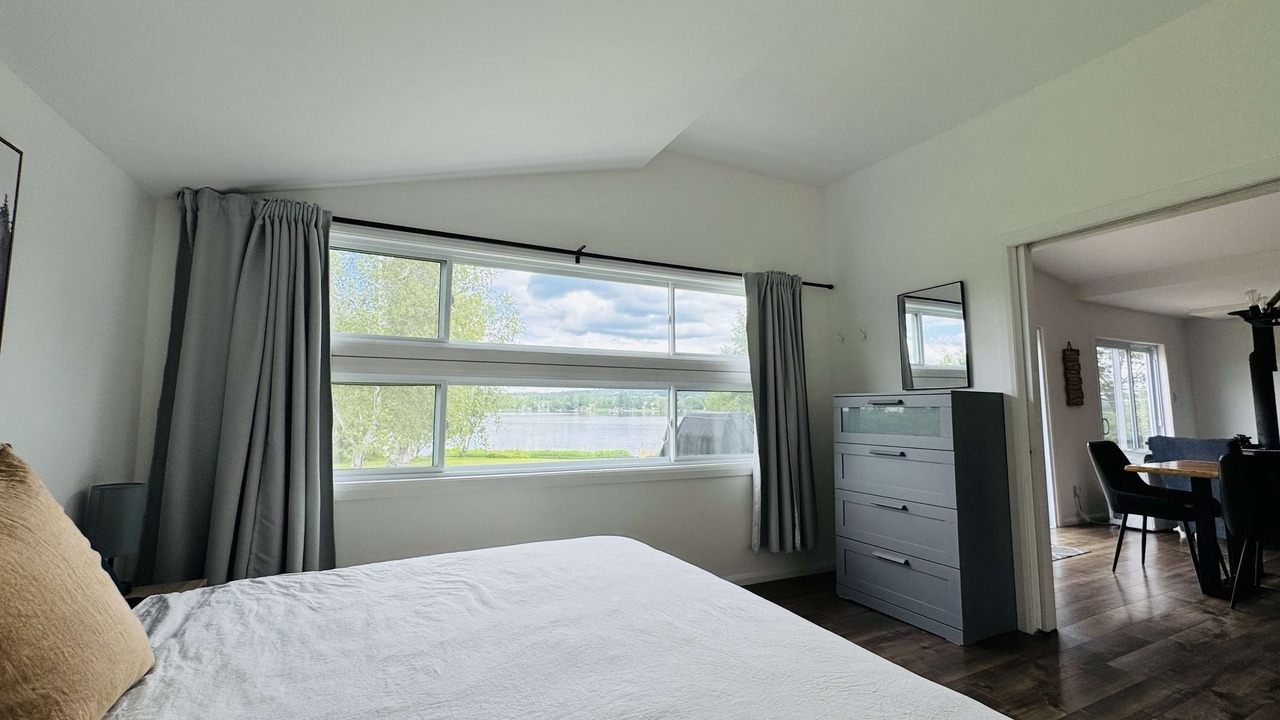 Photo of Bedroom in Disraeli