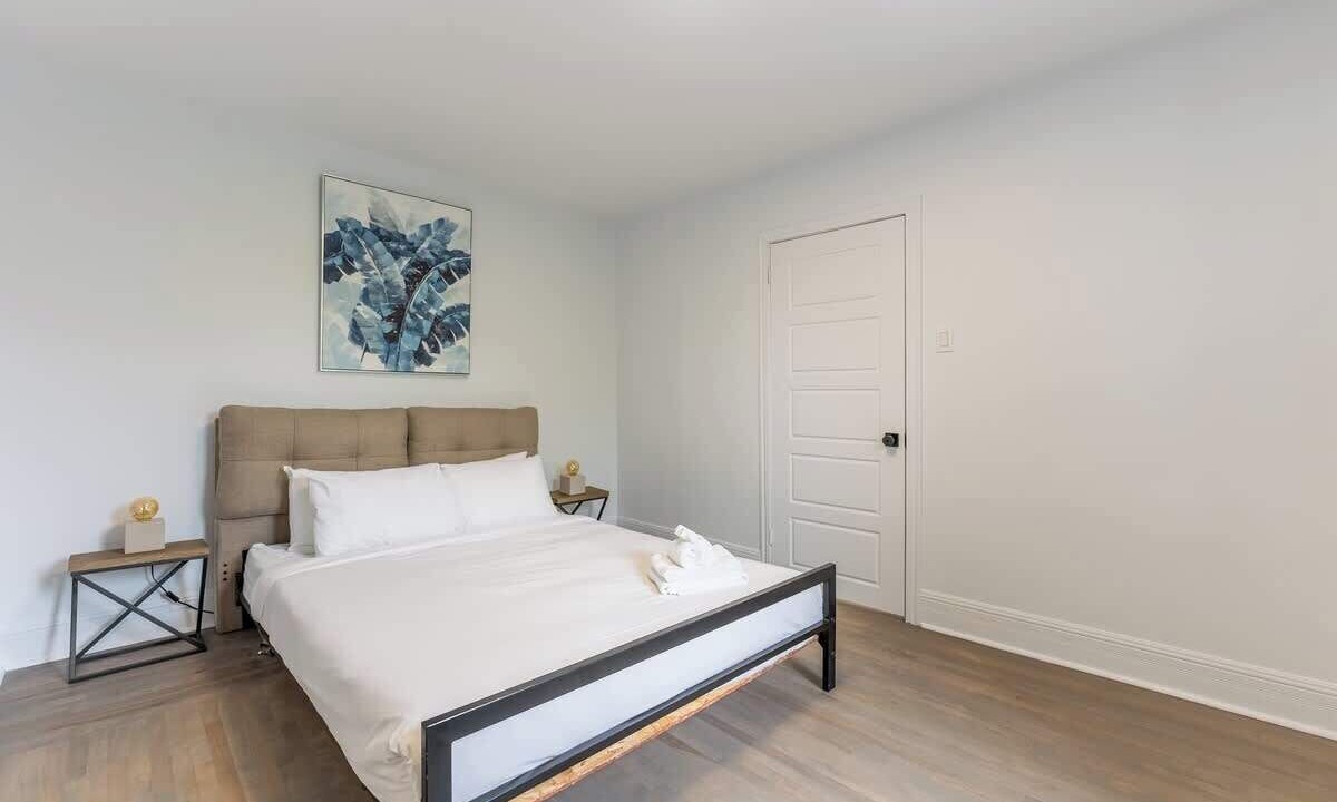 Photo of Bedroom in Youville