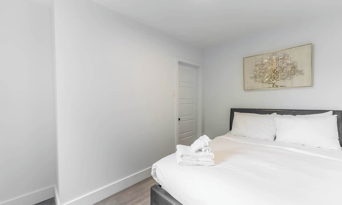 Photo of Bedroom in Youville