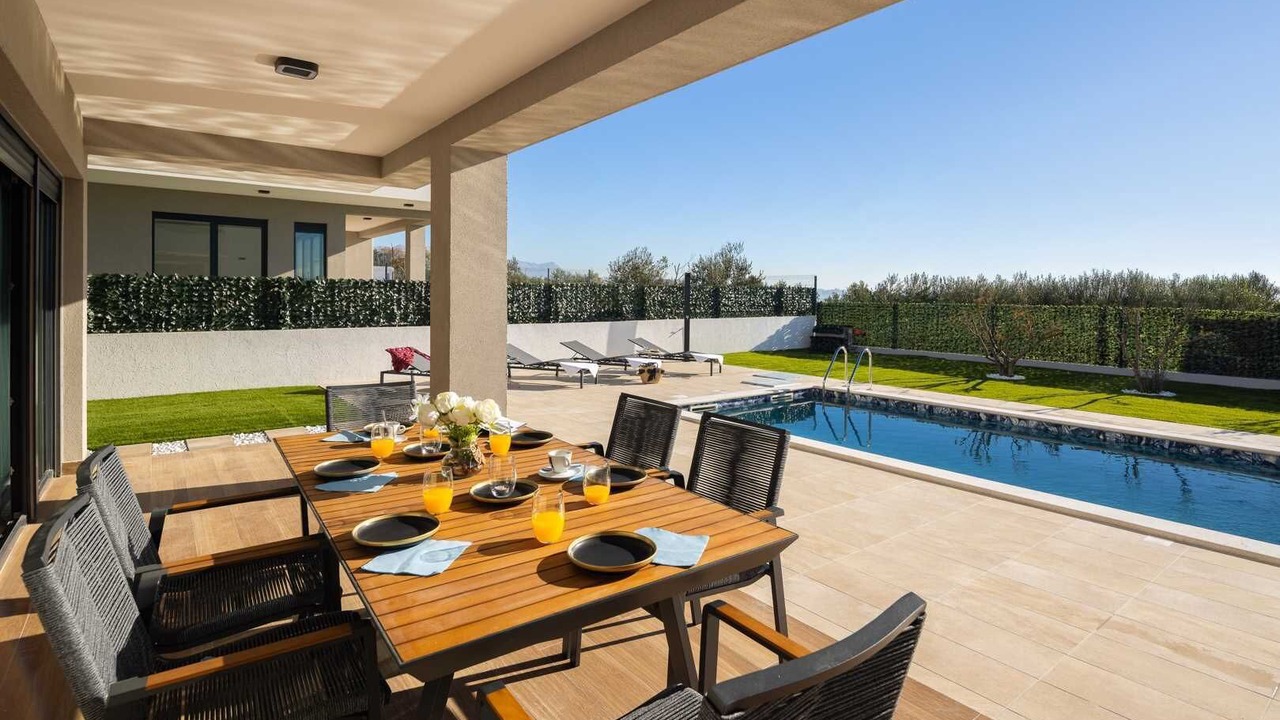 Photo of Outdoor in Kastel Sucurac