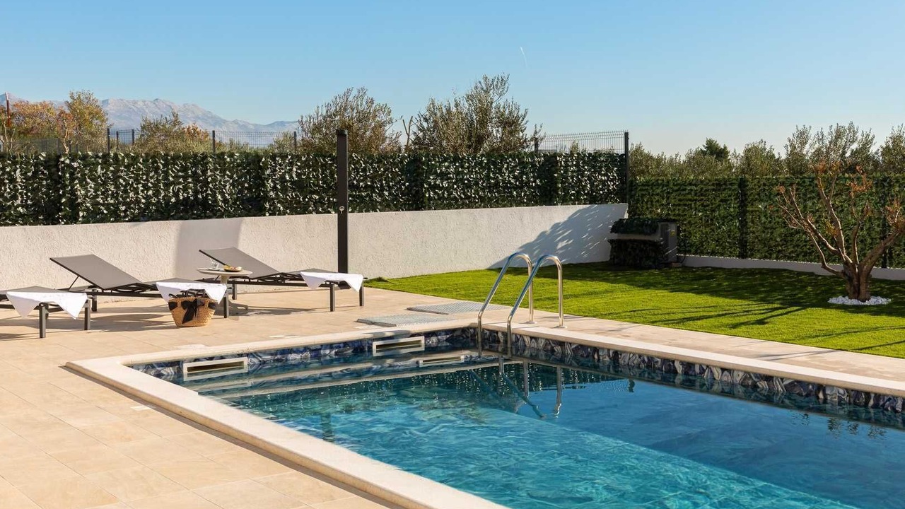 Photo of Outdoor in Kastel Sucurac
