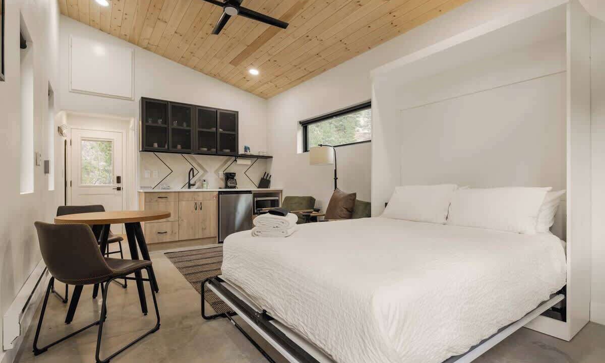 Photo of Bedroom in Grant