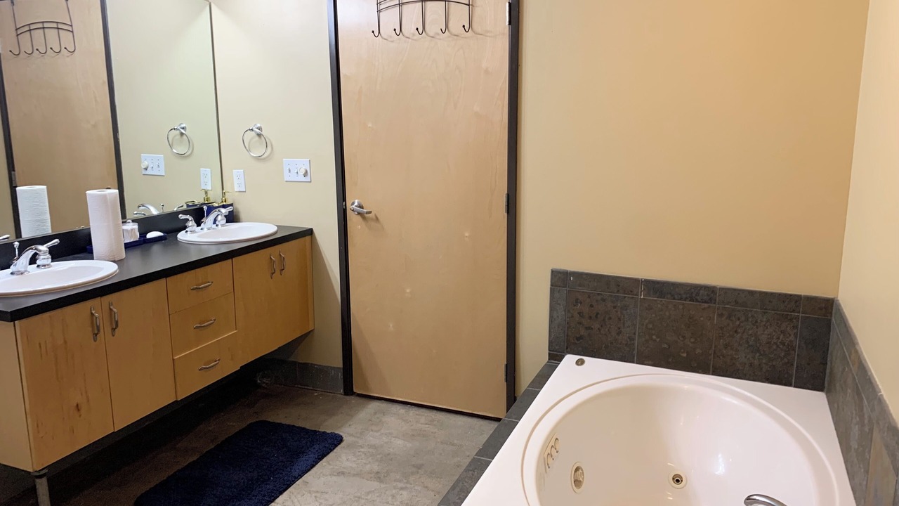 Photo of Bathroom in Downtown West