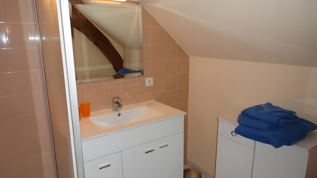 Photo of Bathroom in Saint-Denis-les-Martel