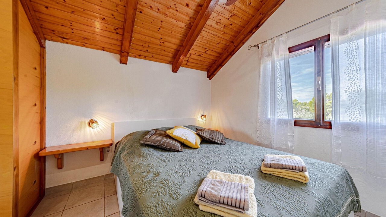 Photo of Bedroom in Potirna
