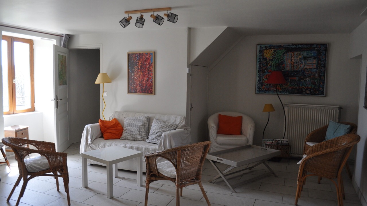Photo of Livingroom in Curan