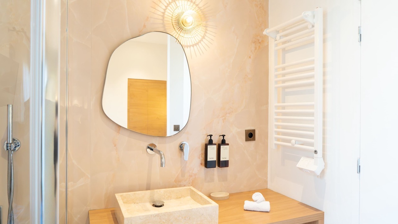 Photo of Bathroom in Saint-Victor